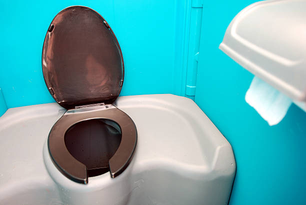Best Emergency porta potty rental  in Zephyrhills, FL
