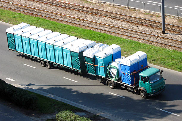 Best Portable restroom trailer rental  in Zephyrhills, FL